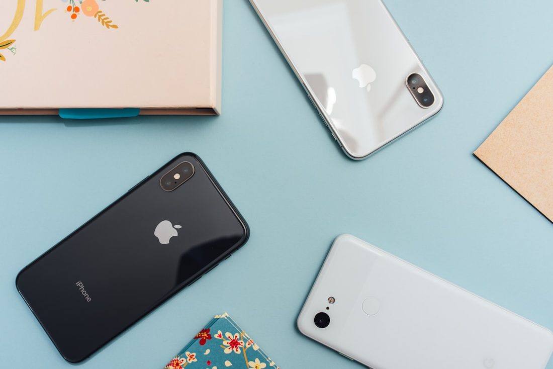 必一运动 APP 赛程与阵容界面示意